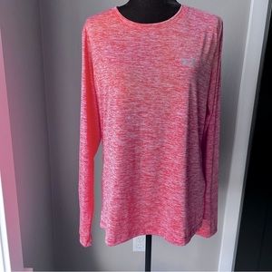 Under Armour Women’s XL Lightweight Shirt Coral